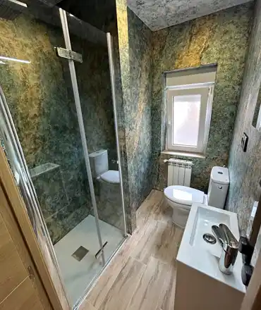 Baño completo en el Tobogán del ratoncito